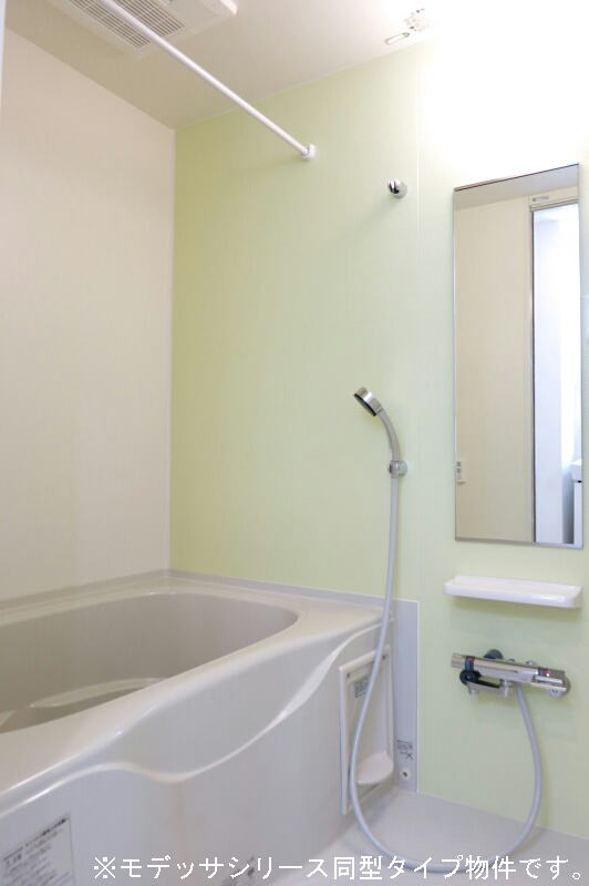 メゾン・ド・ロアイヤル的圖片搜尋結果